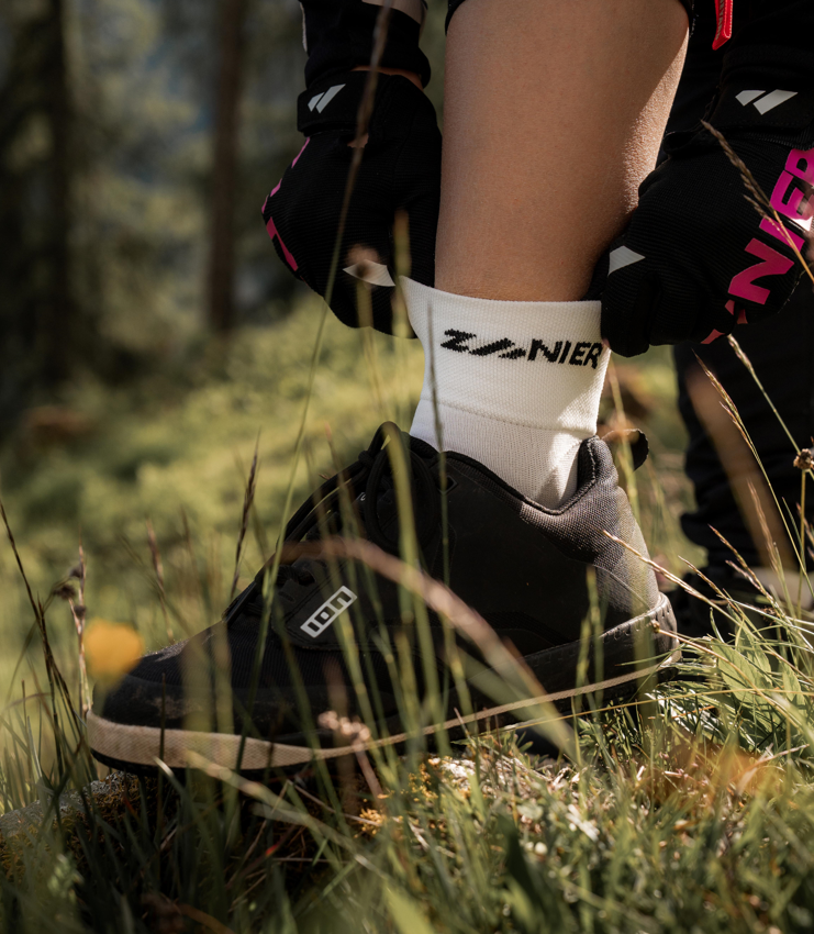 zanier-alpine-socks-bike-socks-doppelpack-gr-m-schwarz-antibakteriell image 8