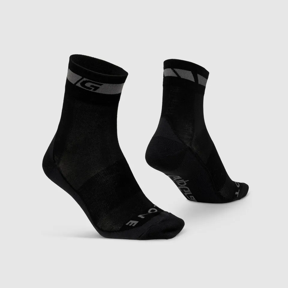 gripgrab-ride-merino-socken-schwarz-regular-cut-1-paar image 1