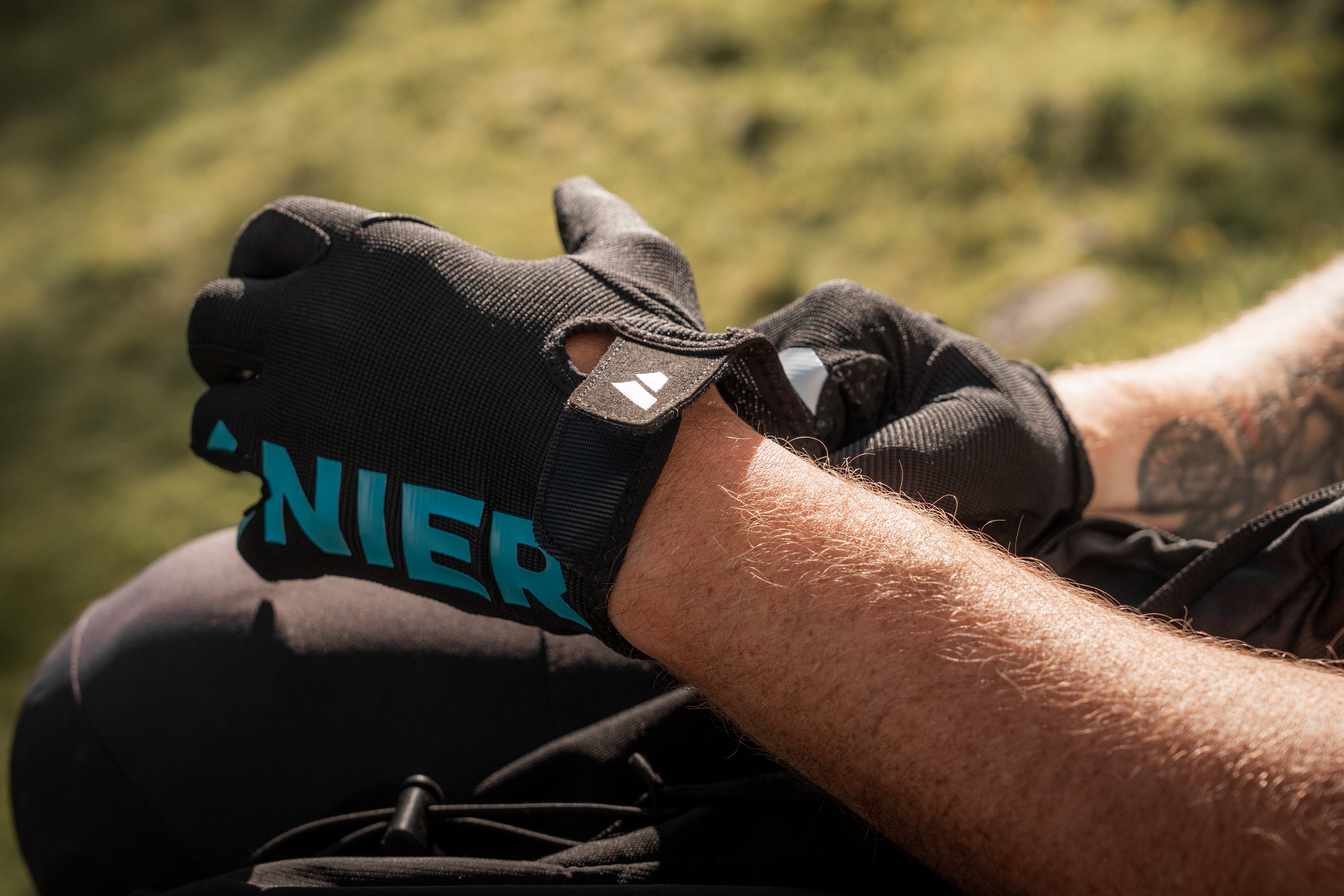 zanier-mtb-pro-mountainbike-handschuhe-schwarz-weiss-sommer image 7
