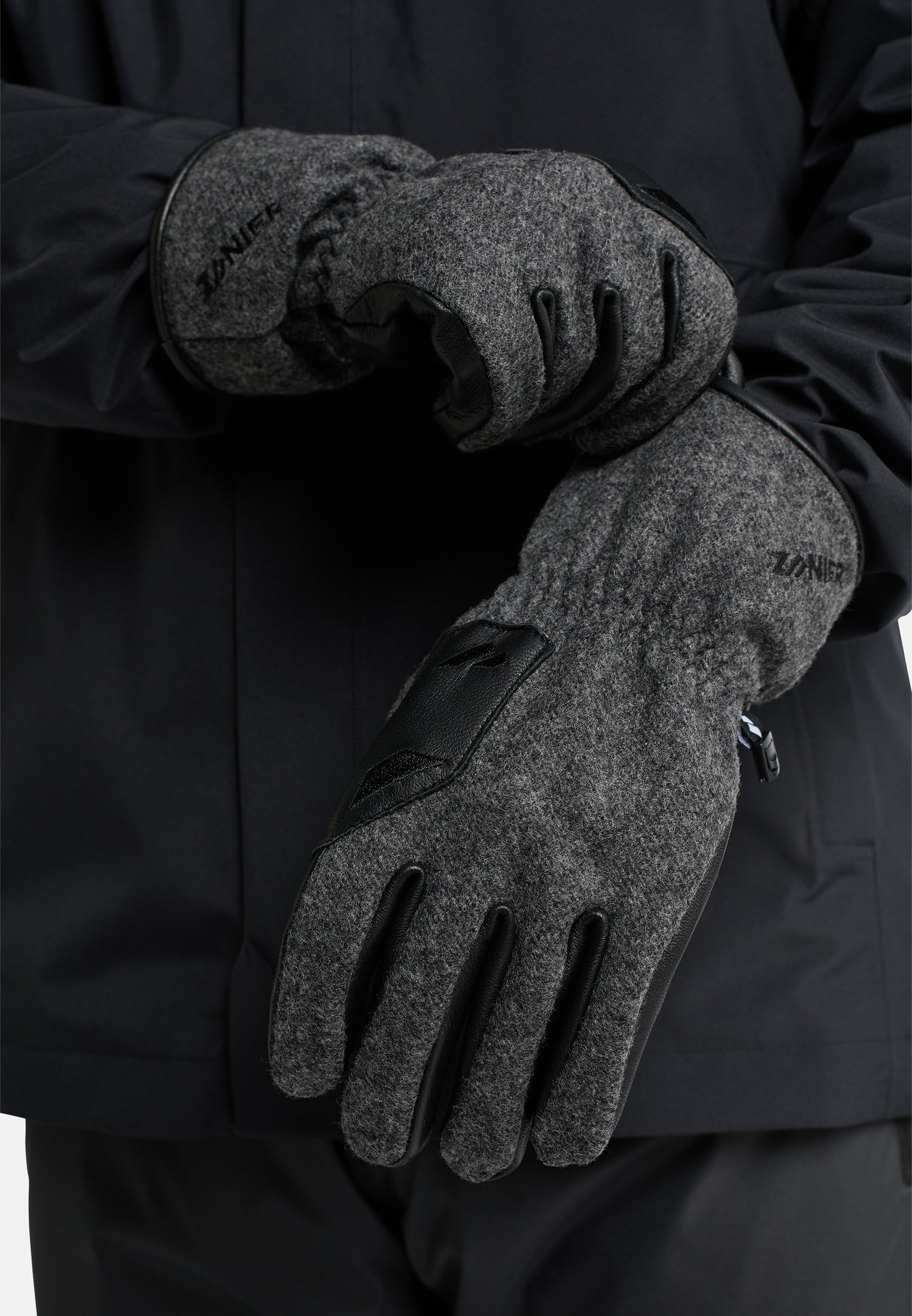zanier-austrian-loden-glove-lederhandschuh-anthrazit-touch image 3