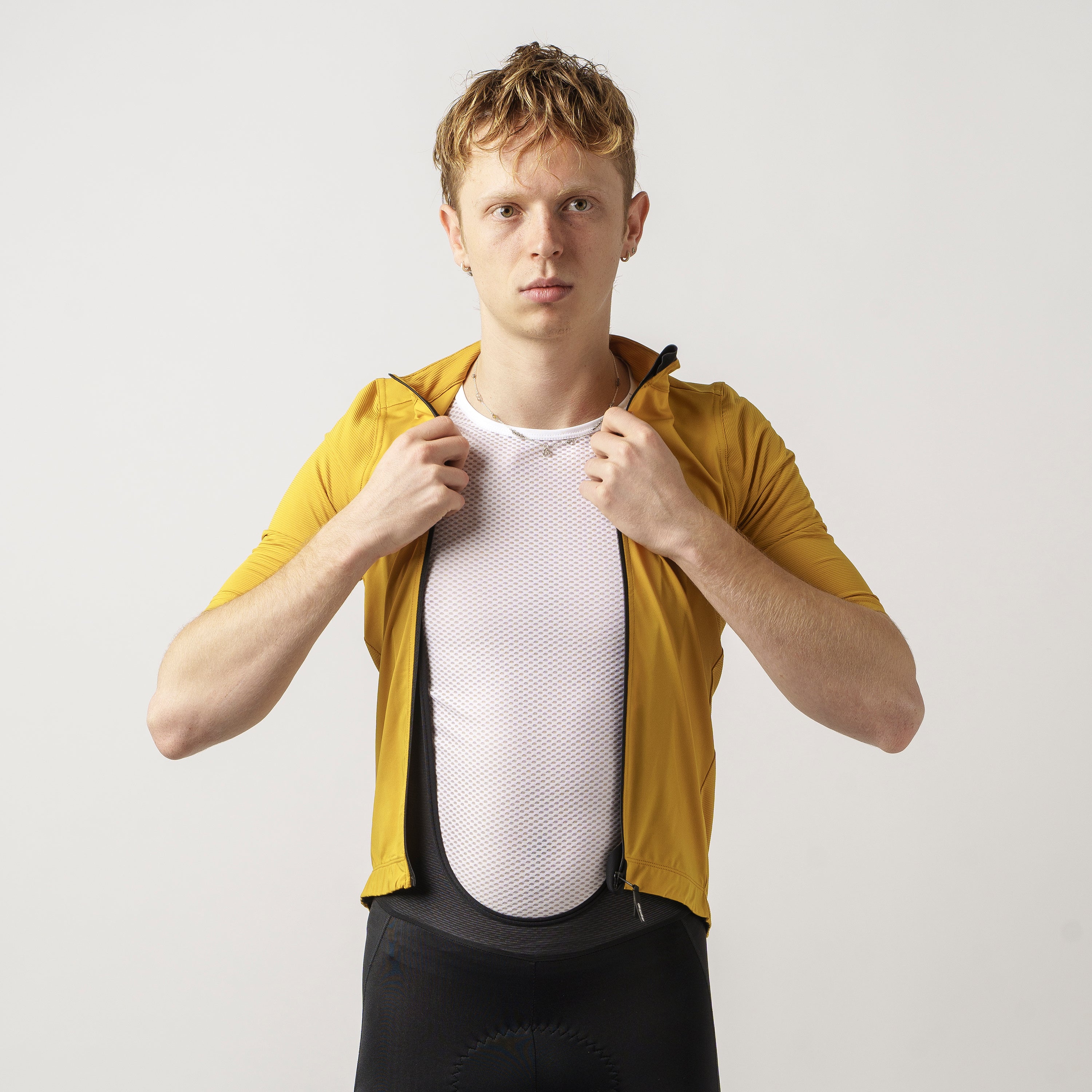 gripgrab-ride-radtrikot-kurzarm-senfgelb-taschen image 4