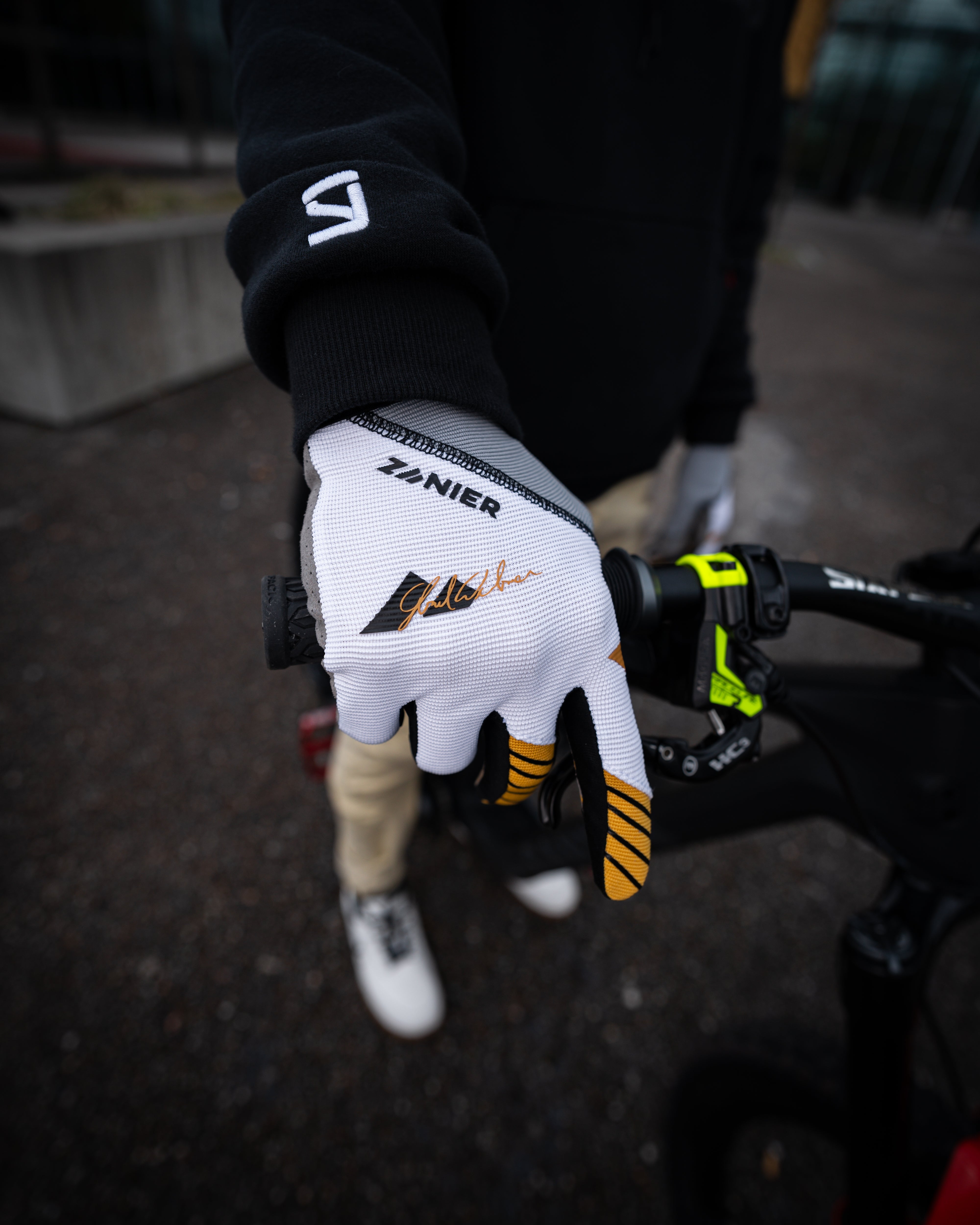 zanier-shredder-mtb-handschuh-schwarz-touch-silikon-grip image 7
