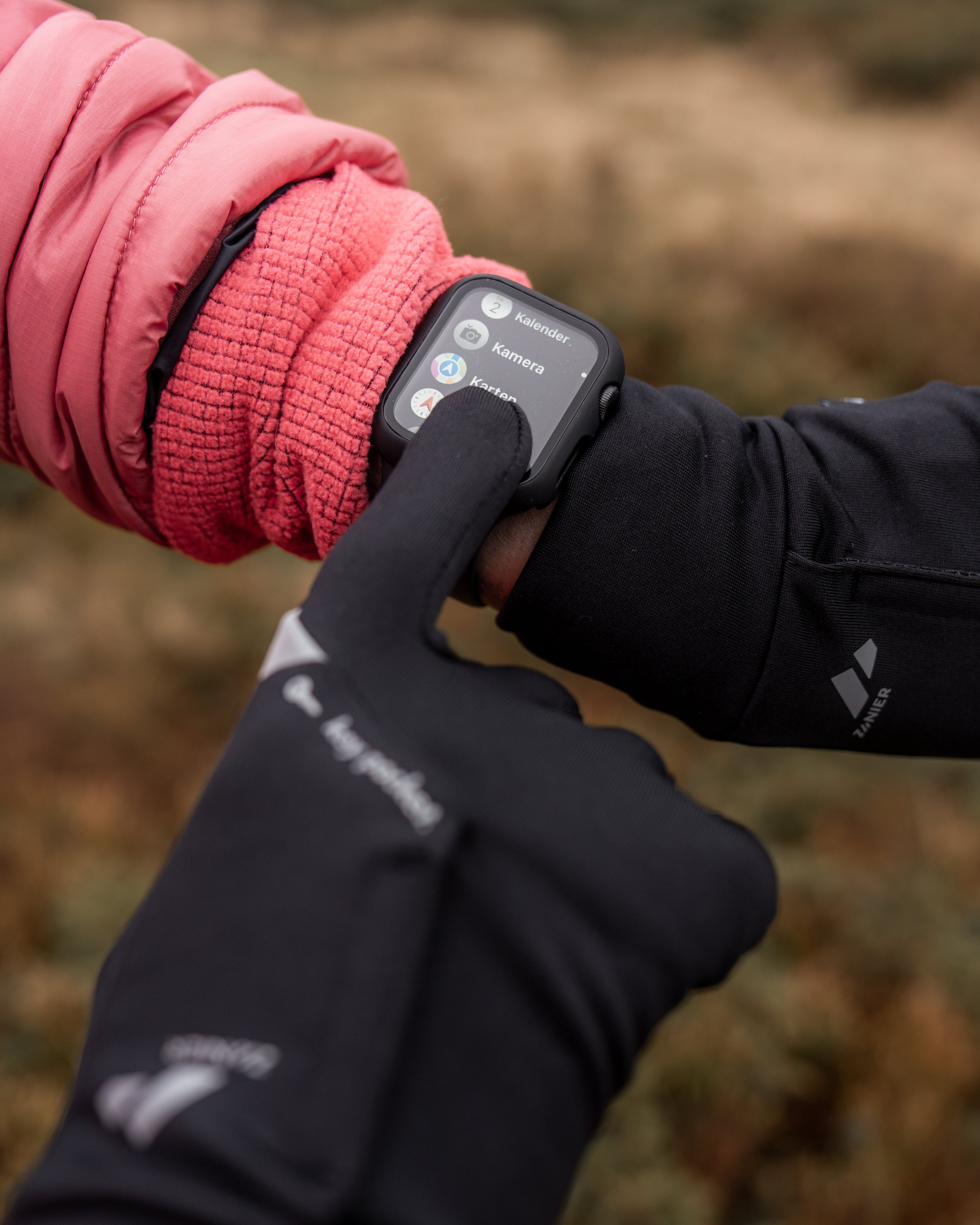 zanier-endurance-laufhandschuhe-schwarz-touch image 8