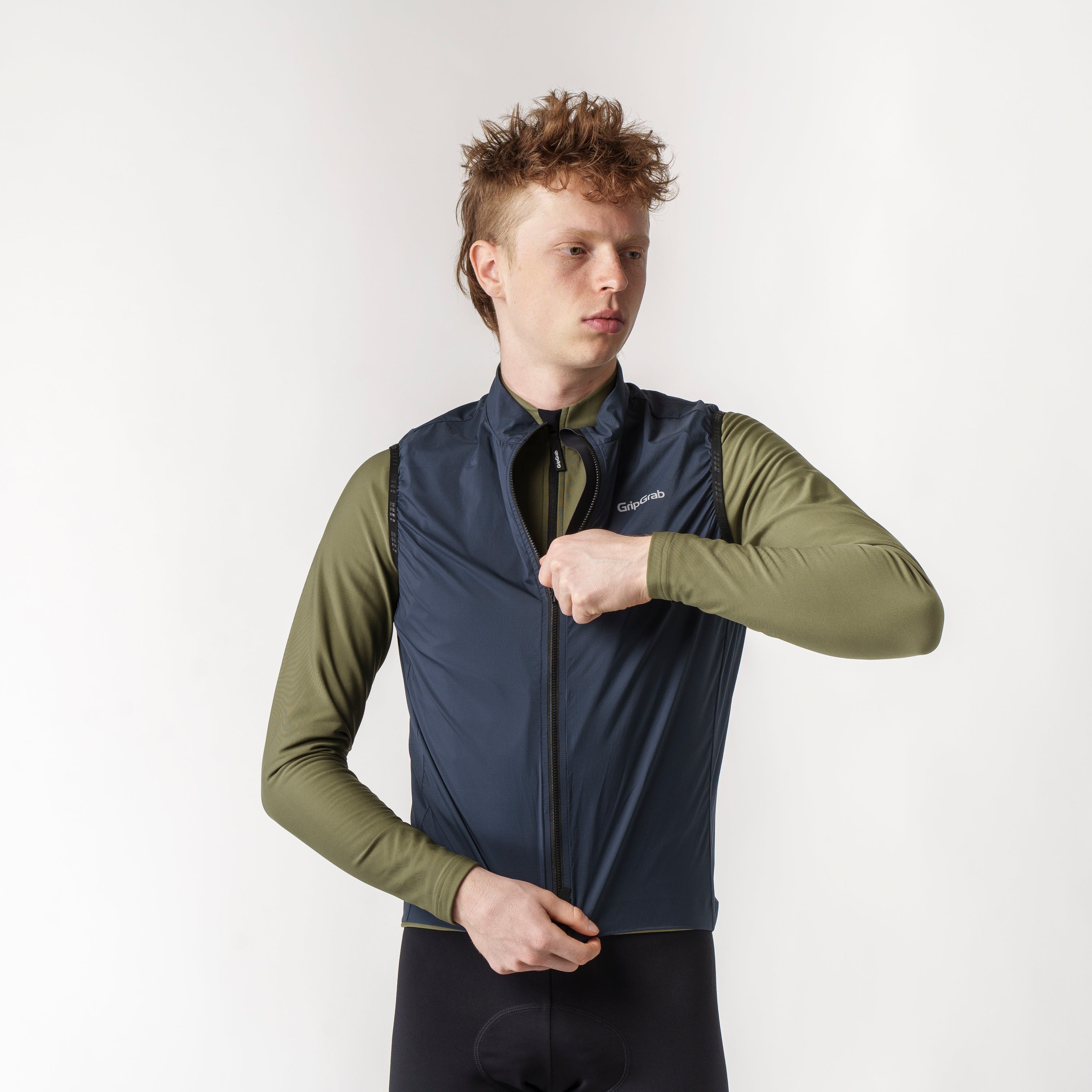 gripgrab-pacr-windproof-weste-navy-blue-leichte-fahrradweste image 3